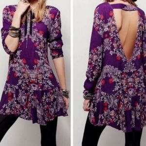 FREE PEOPLE Size Small Purple Floral Boho Open Back  Swing Mini Dress Whimsigoth